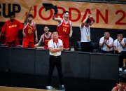 开云体育网址-精湛战术！球队逆袭成功晋级淘汰赛