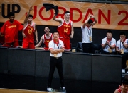 开云体育网址-精湛战术！球队逆袭成功晋级淘汰赛