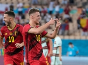 开云体育链接-比利时球员打破纪录，跃居国际联赛榜首的简单介绍