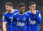 开云体育网页版-包含埃弗顿主场告负，陷入保级泥潭的词条