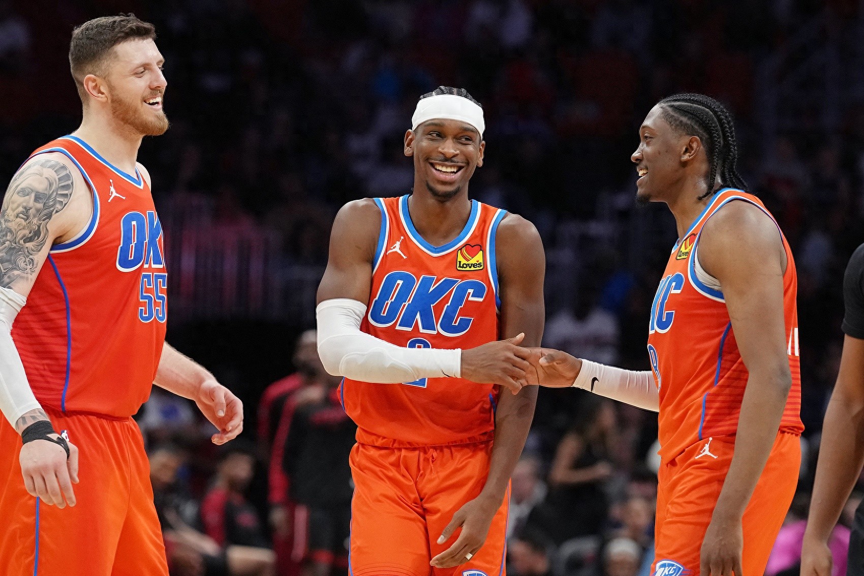 爵士战胜活塞,东部对决取得胜利 爵士战胜活塞,东部对决取得胜利