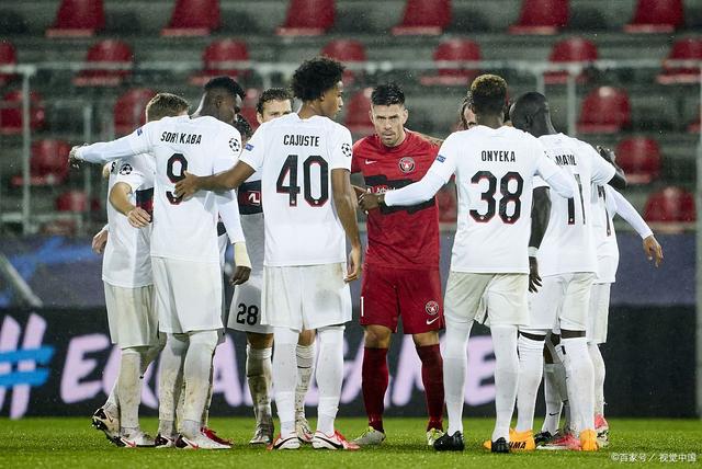 包含丹麦大胜苏格兰，意外取得领先优势的词条