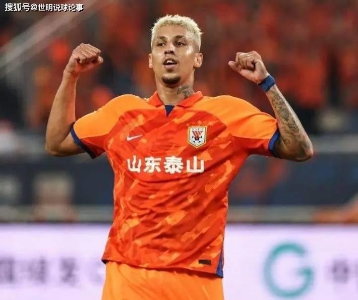 淘汰赛的悬念笼罩在比赛场上 淘汰赛的悬念笼罩在比赛场上