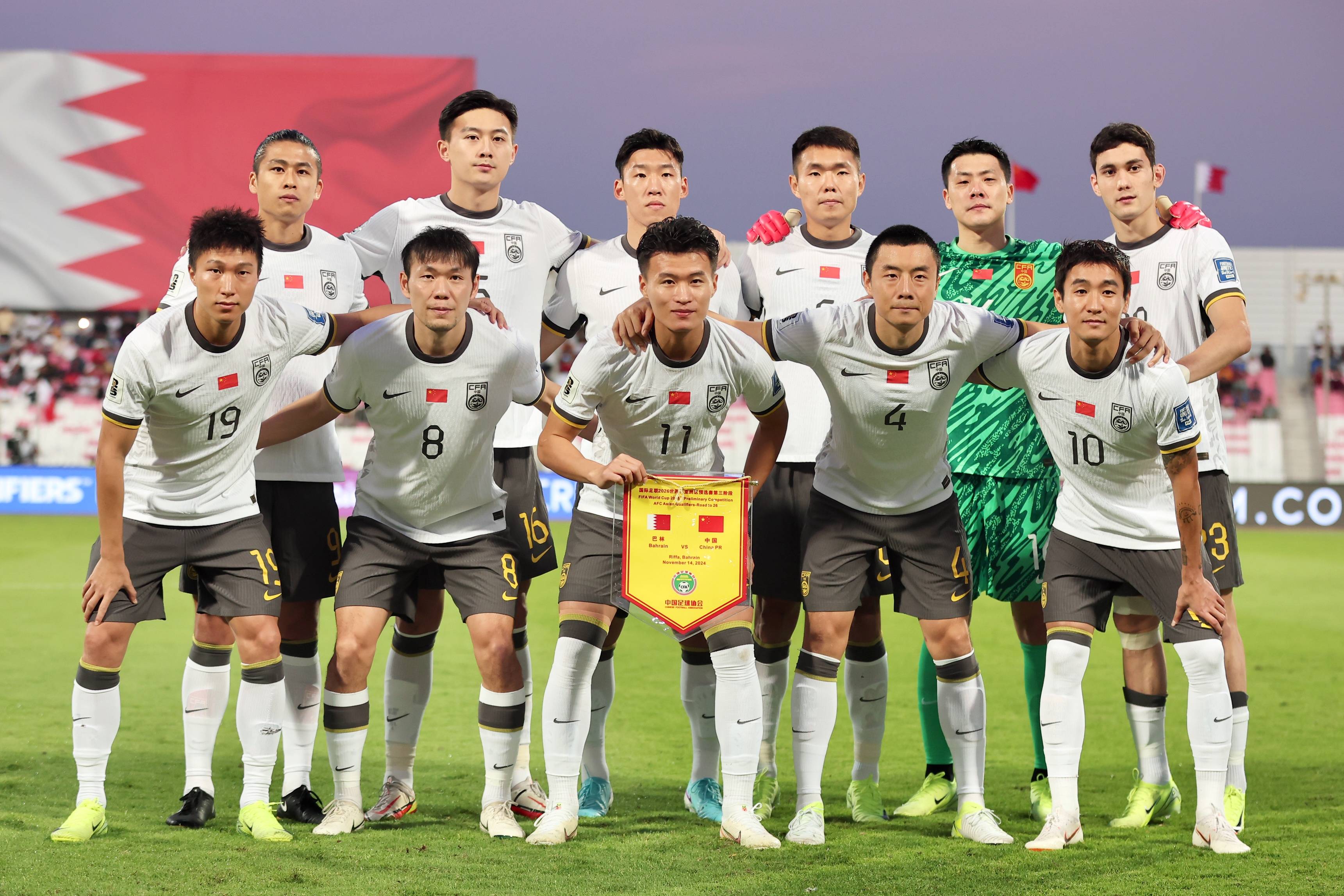 包含顶级球队的巅峰对决引爆球迷热情的词条 包含顶级球队的巅峰对决引爆球迷热情的词条