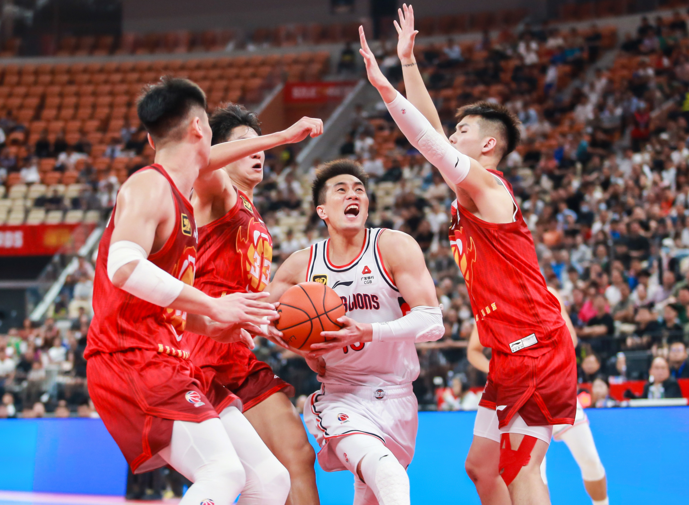 关于热门球队实力强劲,胜负难料的信息 关于热门球队实力强劲,胜负难料的信息