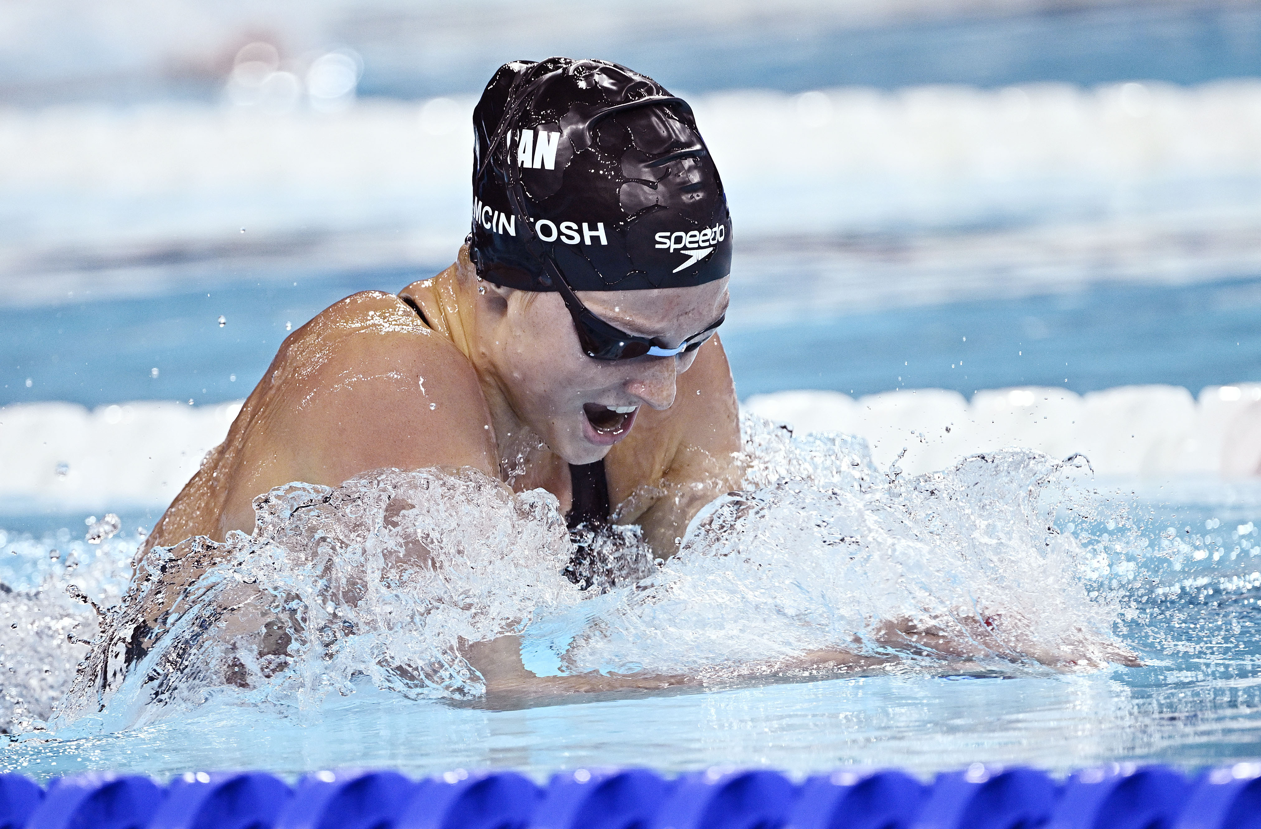 意大利游泳选手轻松摘金,女子蛙泳项目夺冠 意大利游泳选手轻松摘金,女子蛙泳项目夺冠