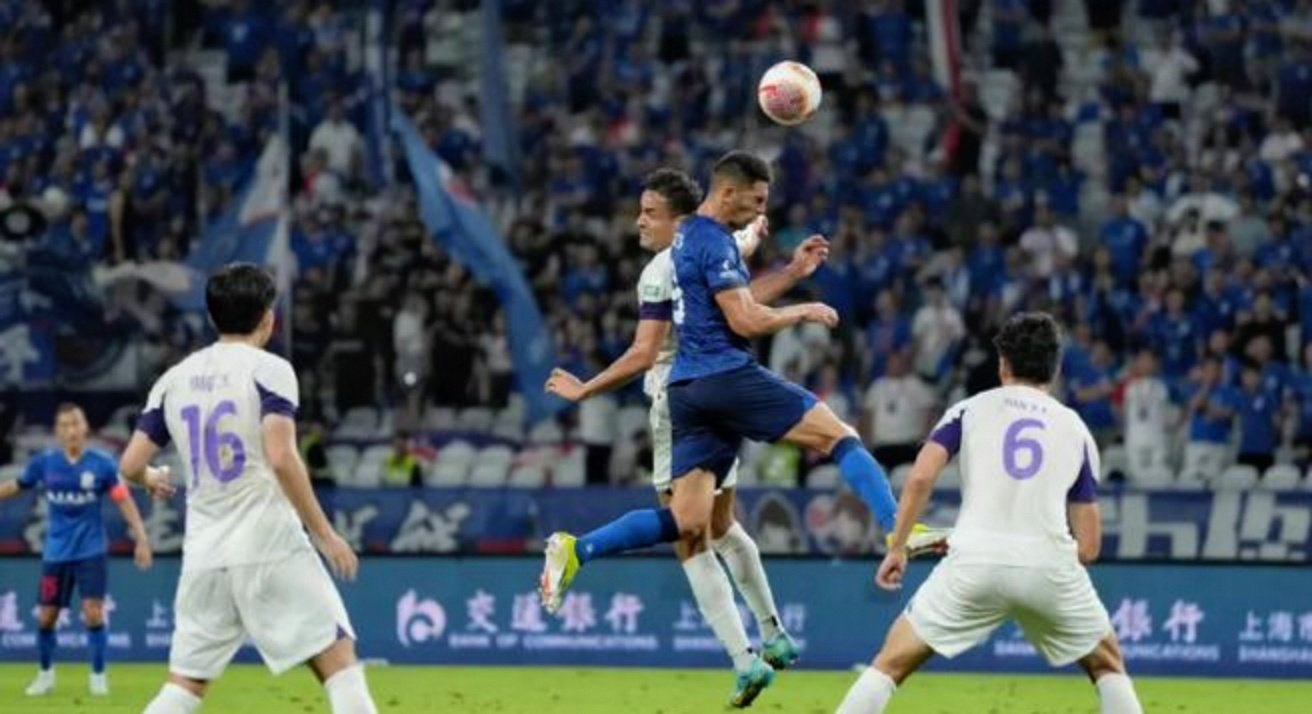 亚洲赛事激烈开战，各队实力角逐