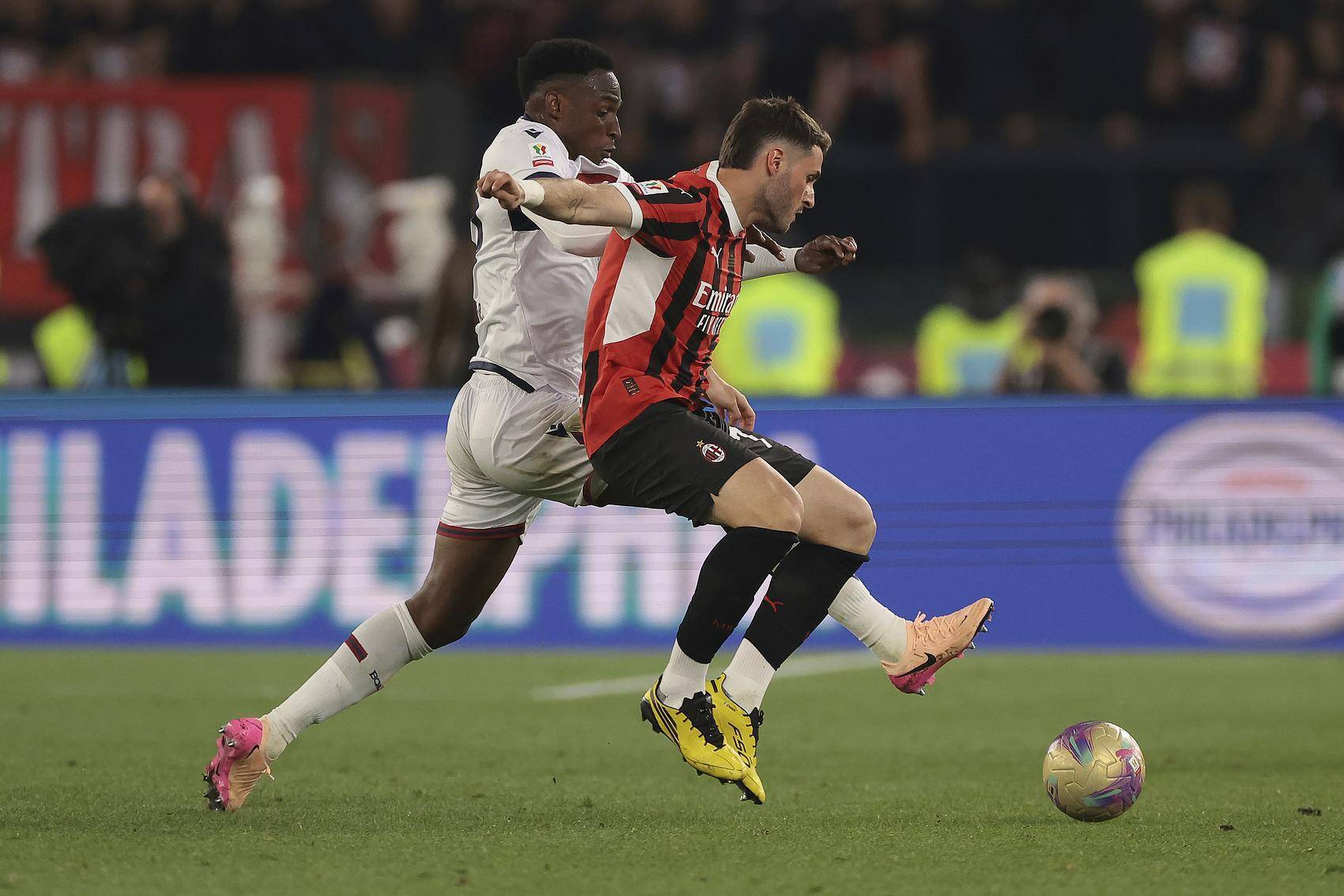 AC米兰大胜博洛尼亚，取得连胜的简单介绍