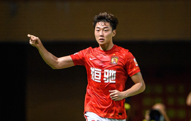 包含富力客胜：广州富力客场大胜武汉三镇，稳步上升的词条