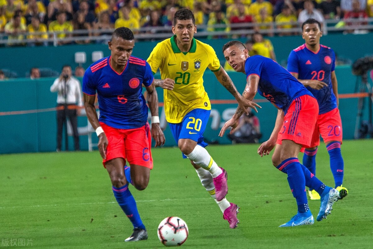 关于玻利维亚田径队团结拼搏，冲击前三的信息