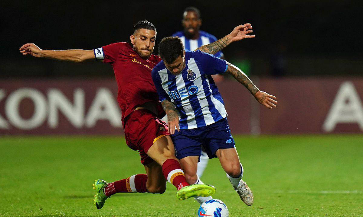 包含阿贾克斯赛季第一胜，波尔图势如巅峰的词条