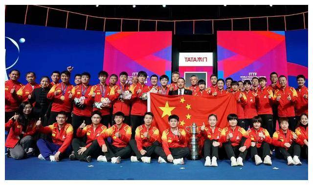 球队在关键时刻展现出决心与毅力